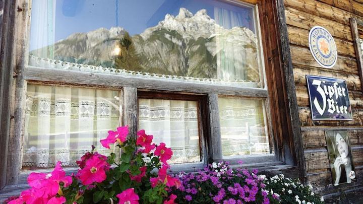 Alpen Apartment Werfenweng - Ruhe - Pool Exterior foto